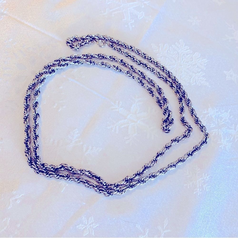 Classic Vintage Rope Chain Necklace 50” Silver Tone Extra Long Well Made Lovely